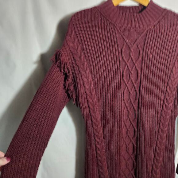 American Rag Medium Keyhole Cable Knit‎ Fringe Dress Burgundy Wine Winter Cozy - Picture 3 of 7